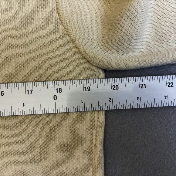 Robert Bruce Sweater Mens Large L Cream Pullover Orlon Long Sleeve V-Neck USA - Picture 4 of 8